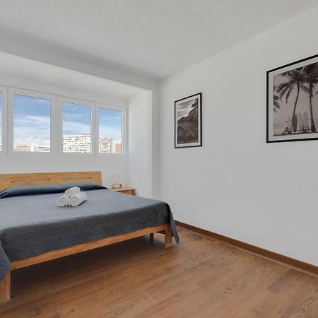 Levante Sunset Front Line Apartment Almadraba Benidorm Bagian luar foto