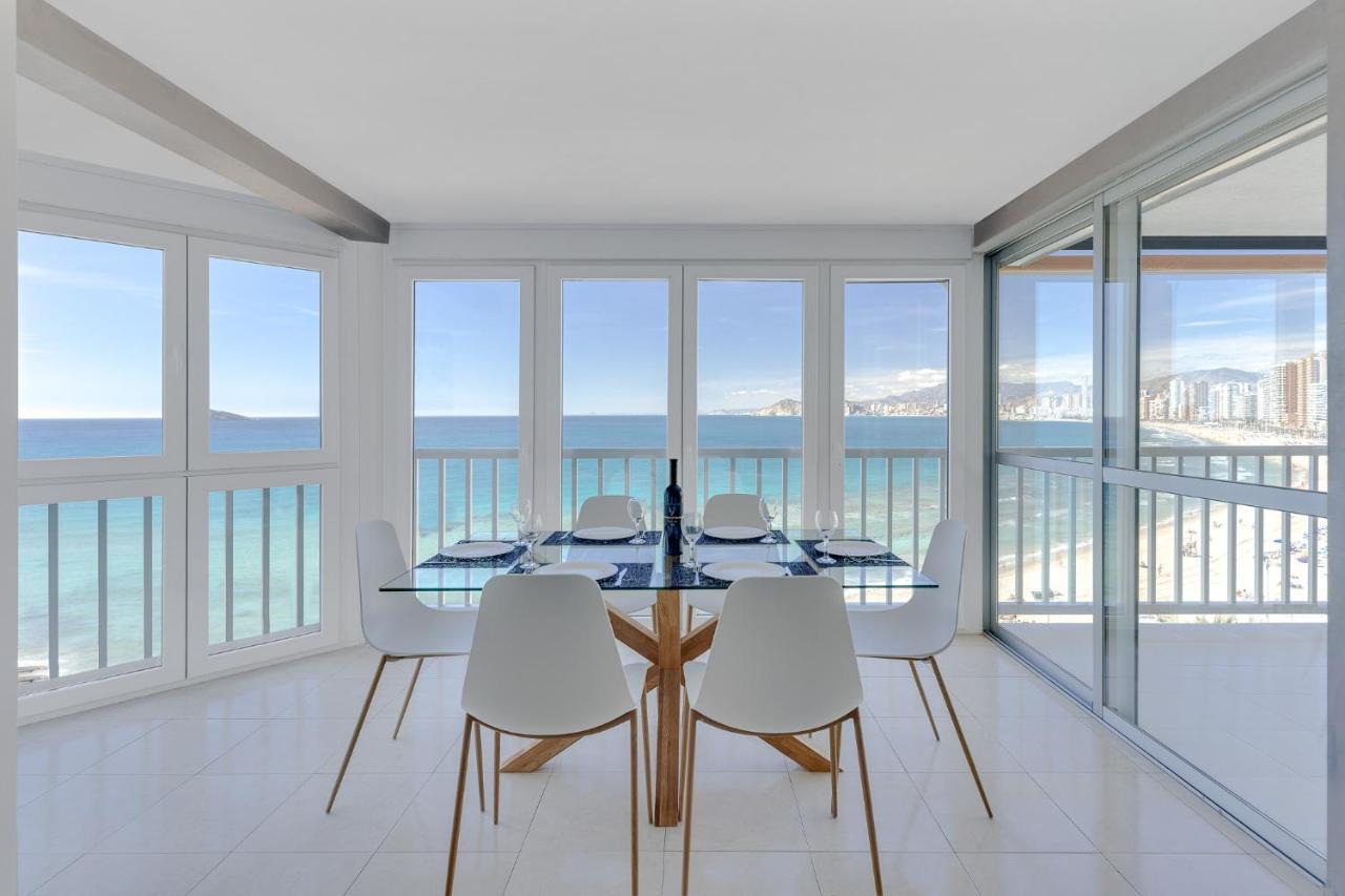 Levante Sunset Front Line Apartment Almadraba Benidorm Bagian luar foto