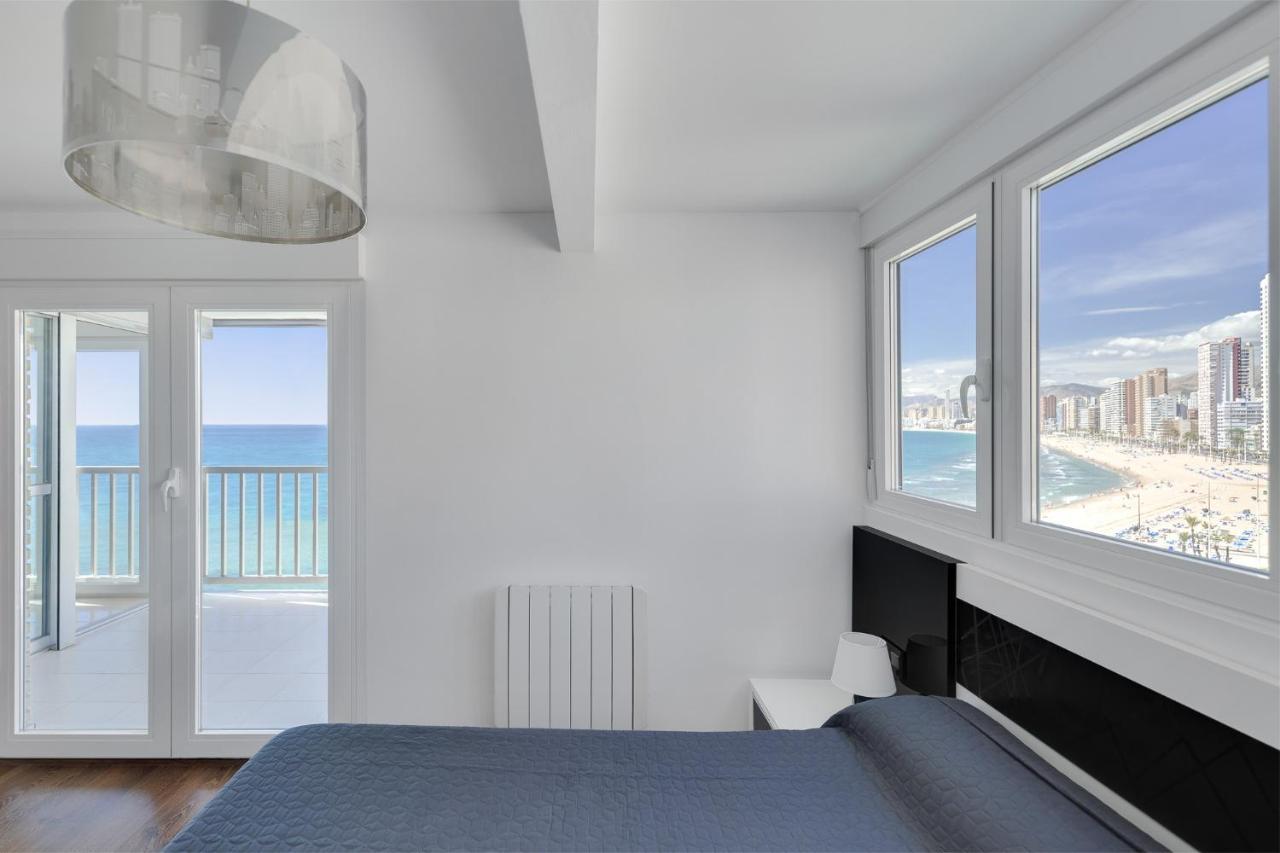 Levante Sunset Front Line Apartment Almadraba Benidorm Bagian luar foto